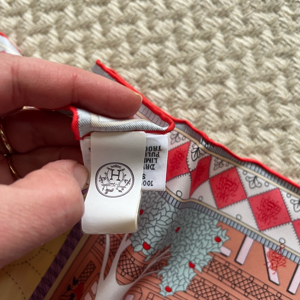 Hermes scarf Objets de Curiosite Silk Scarf w/ Tags
 - objects of curiosity NWT - Picture 8 of 8
